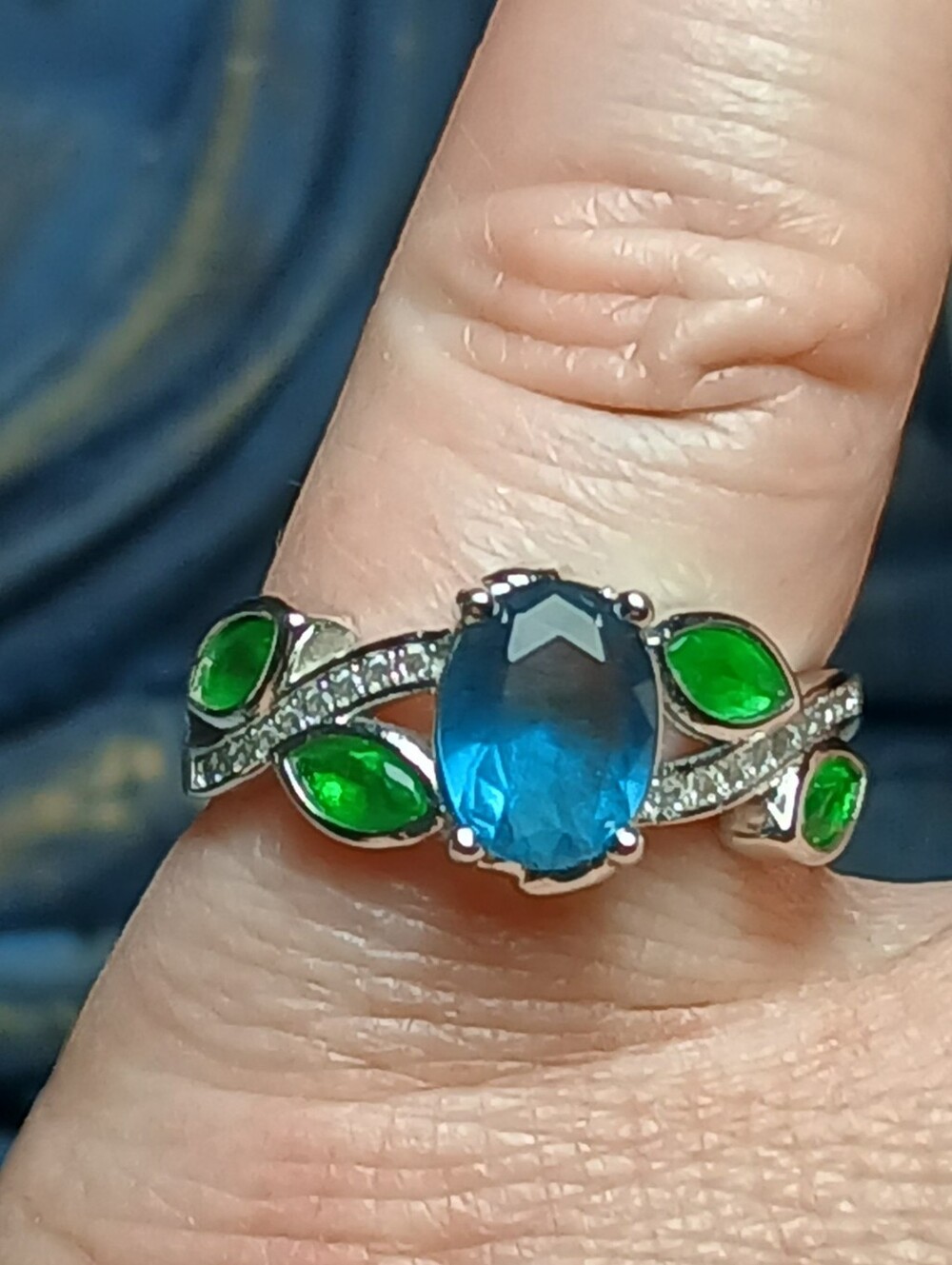 Sterling Silver Blue & Green Gemstone Ring - 0.925 Marked Size 9